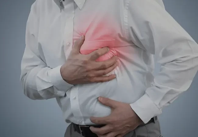 Chest Pain: Symptoms, Causes, and Treatment